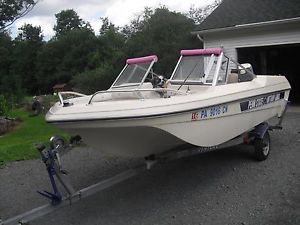 1982 16 ft Tri-Hull