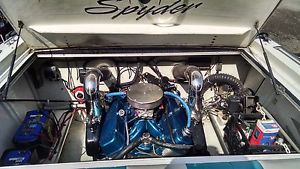 27' WELLCRAFT SPYDER POWER BOAT 496 CUBIC INCH MOTOR 600 HP