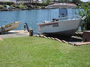 Boat Ally Craft 5.35 REEF KING centre console