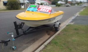 PRIDE RUNABOUT BOAT  with BROOKER TRAILER both Registered