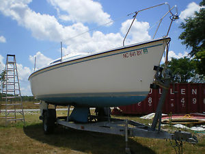 1987 Hunter 23