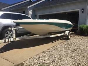 1996 Rinker Rocket