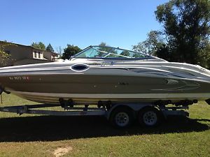 2006 Sea Ray sun deck