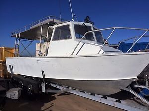 BOAT ALUMINIUM 25FT WETDECK VOLVO INBOARD AD 41P