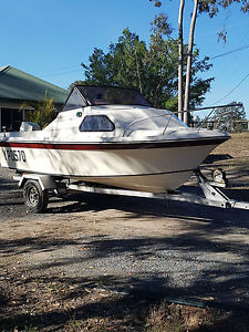 Cruise craft 4.8m 15.5ft with 70hp Evinrude boat