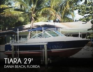 2000 Tiara 2900 Open Coronet