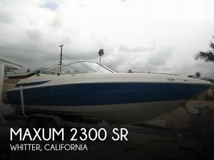 1998 Maxum 2300 SR