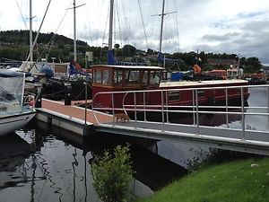 57' x 10' Widebeam Barge with Wheelhouse 4 berths Liveaboard Houseboat