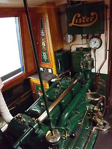 Superb Narrowboat Tug 4 berth, 57' Vintage Engined Enthusiasts boat