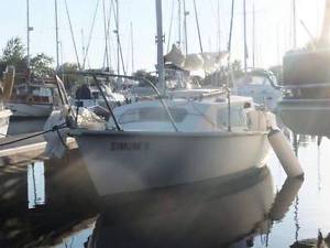 Express Pirate 17ft Sailing Boat, Yacht With Trailer