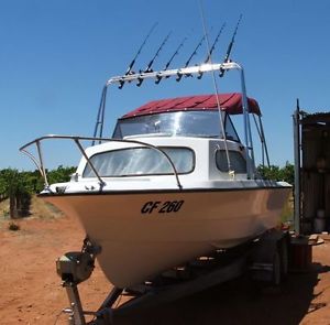 Pongrass Half Cab fishing boat