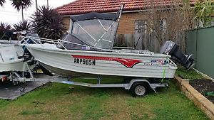 Stacer 455 escape Aluminium Fishing boat