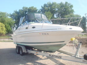 1999 Sea Ray 240 Sundancer