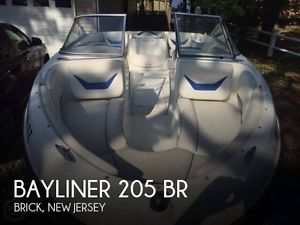 2006 Bayliner 205 BR