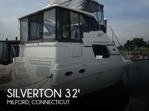 1999 Silverton 322 Motor Yacht