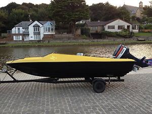 Speed boat - 4.5m, on trailer.  No engine, but seaworthy and in regular use.