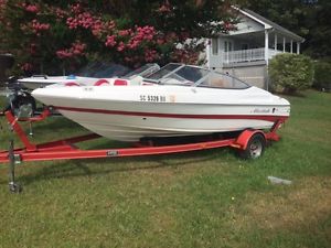 2005 Mariah 18SX Bowrider