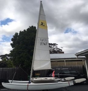 HOBIE CAT 14ft  - Registered Trailer Good Condition ready to sail