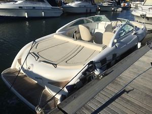 BOAT MANITU 24 TWIN MERCRUISER 4.3 EFI WITH CASTOLDI JET DRIVES