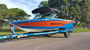 2016 Mastercraft Prostar Excellent condition. Low Hours Loaded Boat