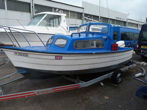 Mayland 17ft cabin cruiser