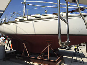 1985 Cape Dory 26' Sailboat