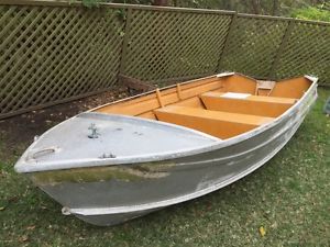 Quintrex Special 3.7m tinny Aluminium Boat