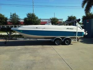 2005 Hurricane 21 deck boat