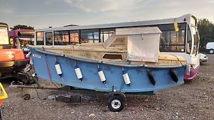 Motor Boat Cruiser Canal Cabin Power Vessel Sailing House Pleasure