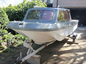 Wilson Flyer 17' Fishing Boat+2 engines, Snipe trailer, GPS, VHF used on river