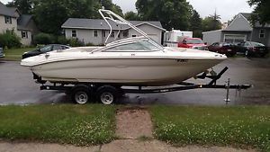 2002 Sea Ray 220