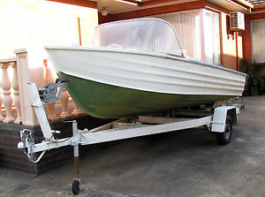 Aluminium Boat & Trailer. 4.1 metres