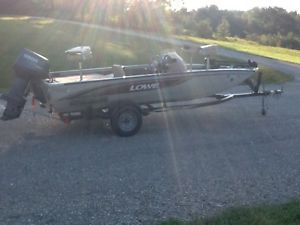 2003 Lowe 170W Bass Crappie Boat