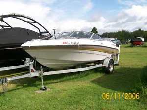 2002 Four Winns 180 HORIZON