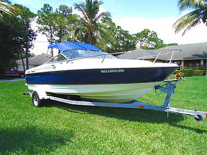 2005 Bayliner 210CU