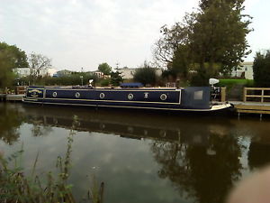 narrowboat 58ft by Barry Hawkins of exceptional quality.