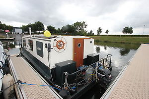 Widebeam houseboat liveaboard floating studio office summerhouse