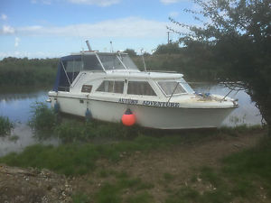 Cleopatra 700 Cabin Cruiser