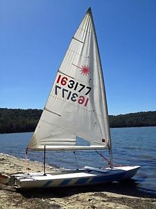 Laser Sail Boat 154303