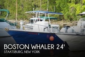 1997 Boston Whaler 240 Outrage