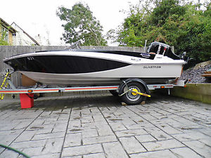 Glastron GT160 LTD Edition Skii Boat 2012