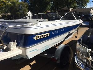 1986 Bayliner 1950 Capri