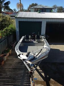 STESSCO BASS TRACKER 429 CUSTOM BREAM BOAT