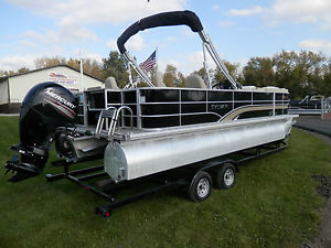 2016 Sylvan Mirage 8522 Party Fish LE