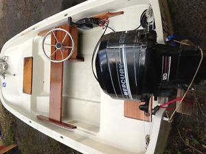 11ft Boston Whaler boat