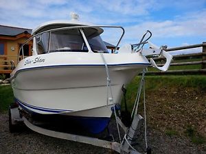 QUICKSILVER 640 PILOTHOUSE WITH TRAILER & ALL GEAR/SERVICED