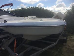 18ft Cobra  Speed Boat No Trailer No Engine