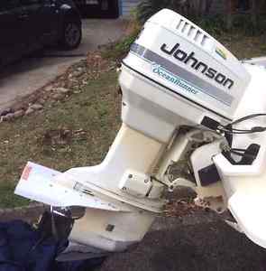 Outboard motor 90hp Johnson