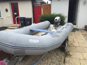 Avon 3.6 Rib with trailor