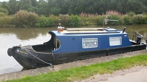 narrow boat